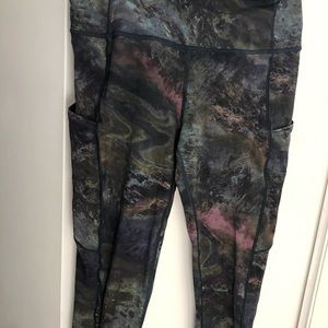 Lululemon Fast and Free 25” Watercolor Print